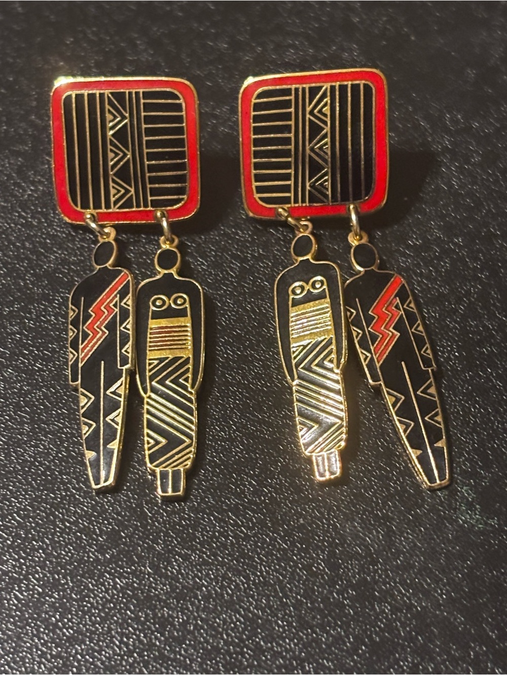 Laurel Burch Black and Red Tribal Figure Drop Earrings Friends Woman Man Tribal - Picture 11 of 11